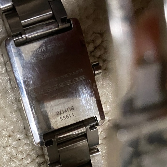 Authentic Burberry Swiss Quartz Watch - Picture 5 of 14